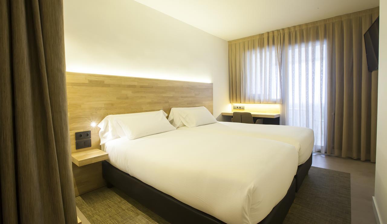 Hotel A פמפלונה מראה חיצוני תמונה