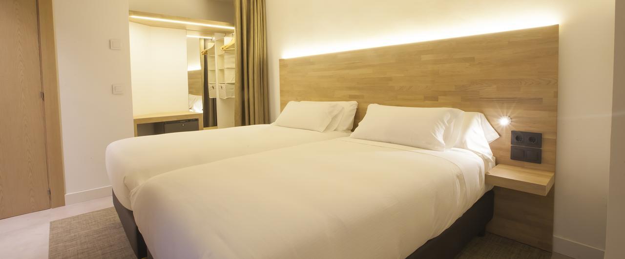Hotel A פמפלונה מראה חיצוני תמונה