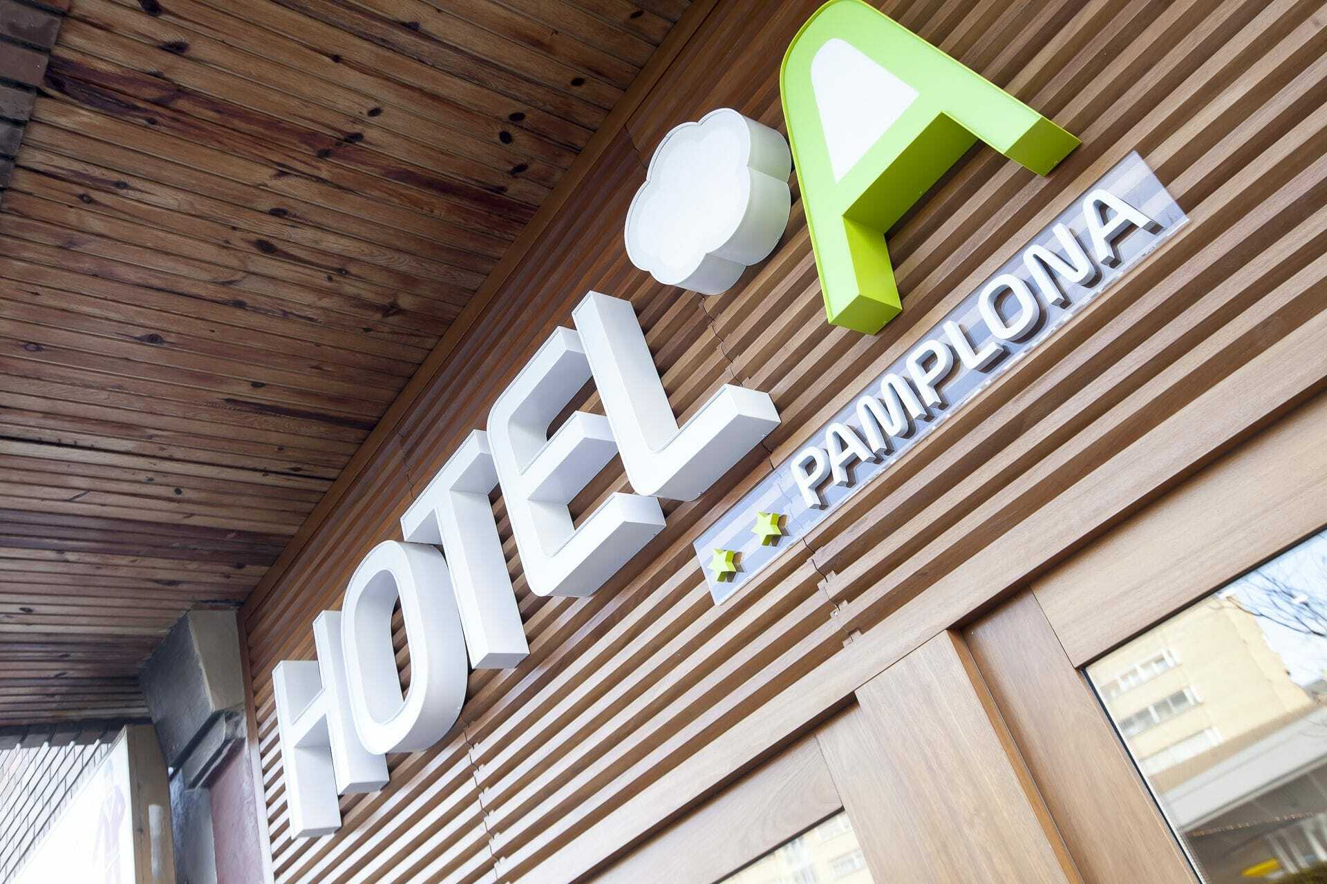 Hotel A פמפלונה מראה חיצוני תמונה